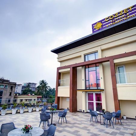 Cozzet Victoria Hotel Bhuvanesvar Kültér fotó