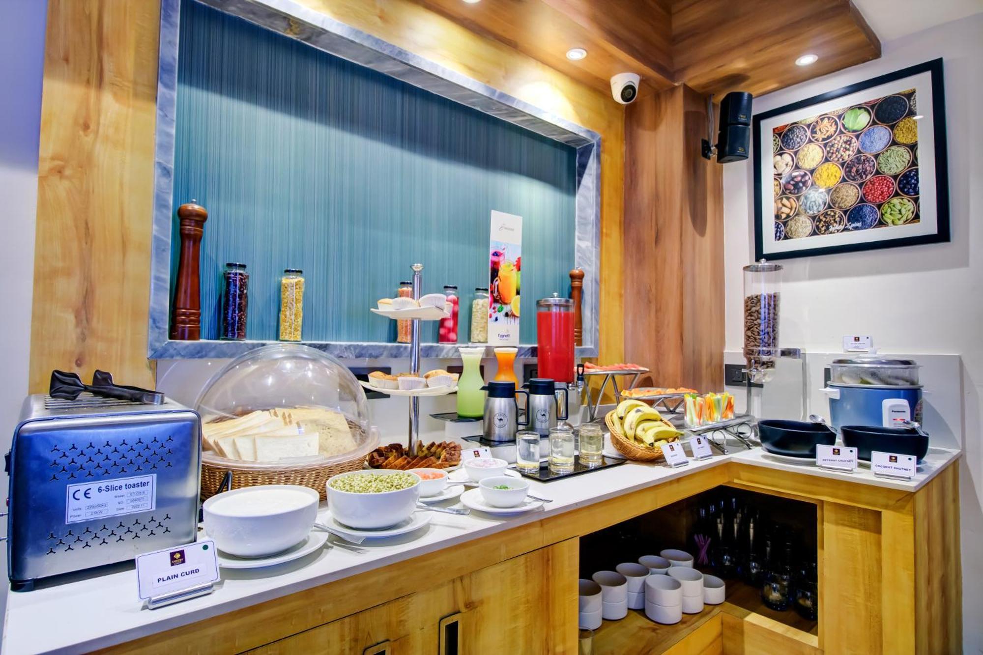Cozzet Victoria Hotel Bhuvanesvar Kültér fotó