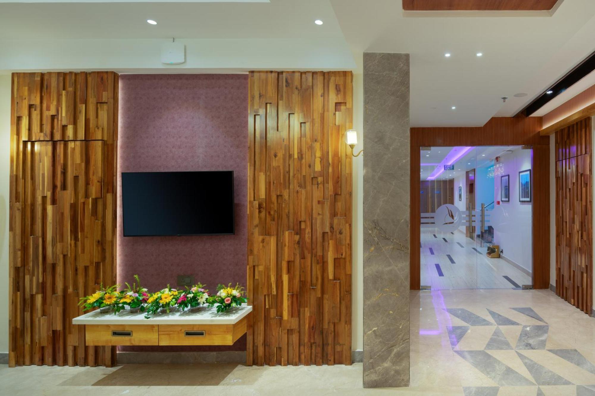 Cozzet Victoria Hotel Bhuvanesvar Kültér fotó